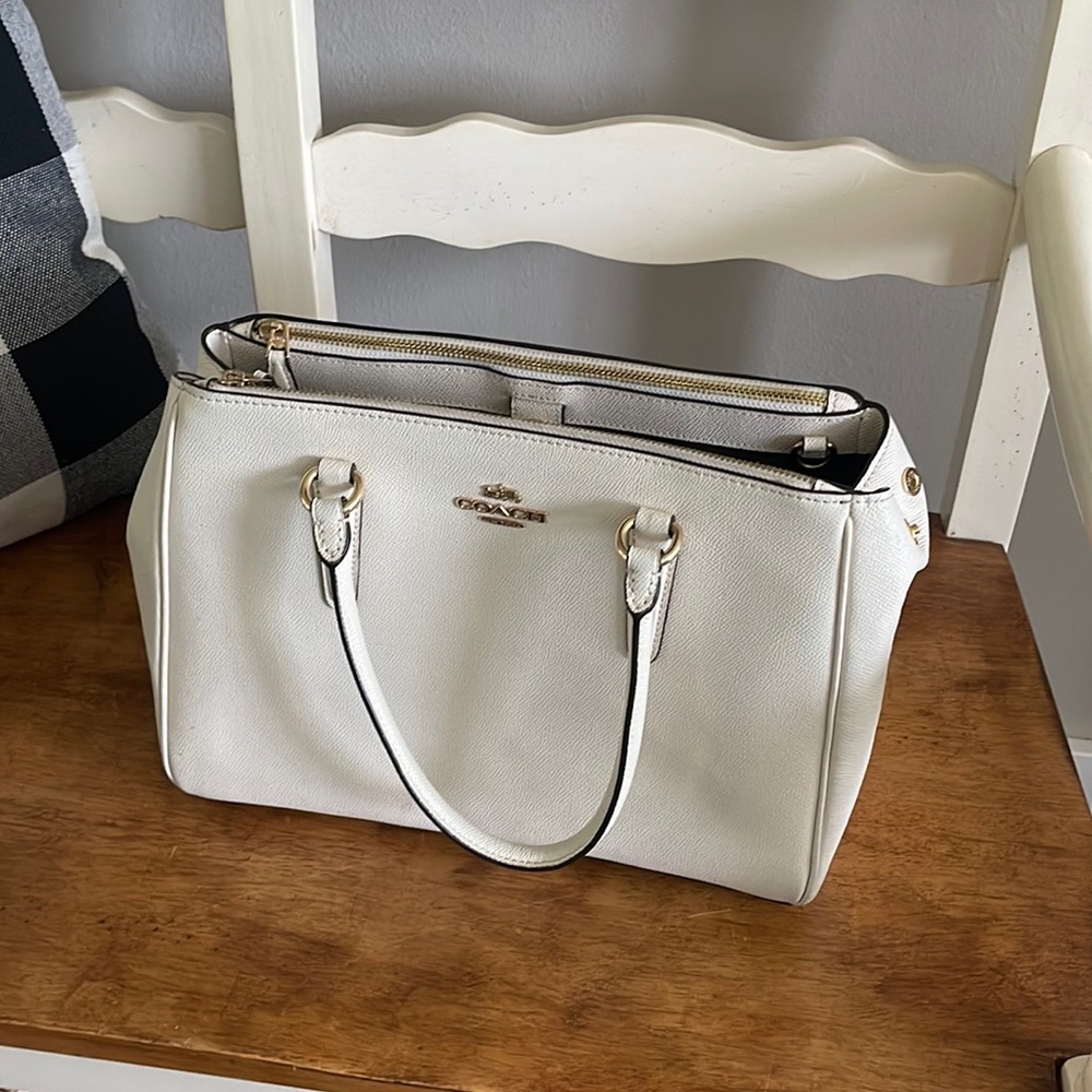 White coach purse